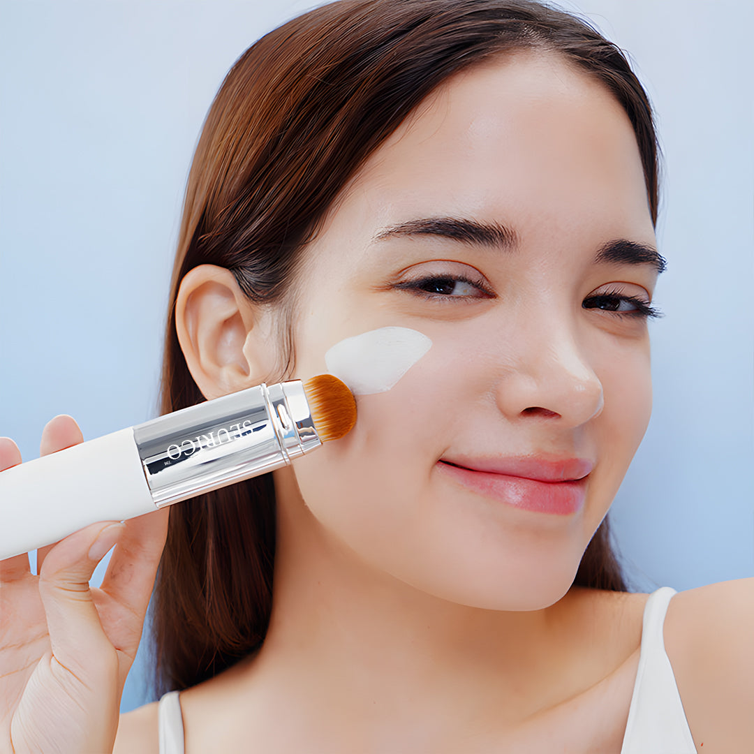 Seurico™ GlowAdapt Color-Shift Foundation Stick